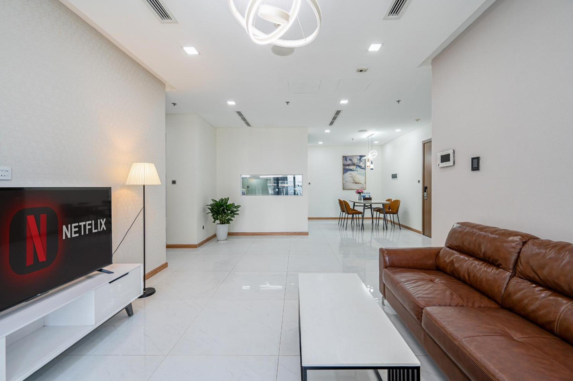 Luxury Apartment At Vinhomes Central Park Ho Chi Minh City Exterior photo