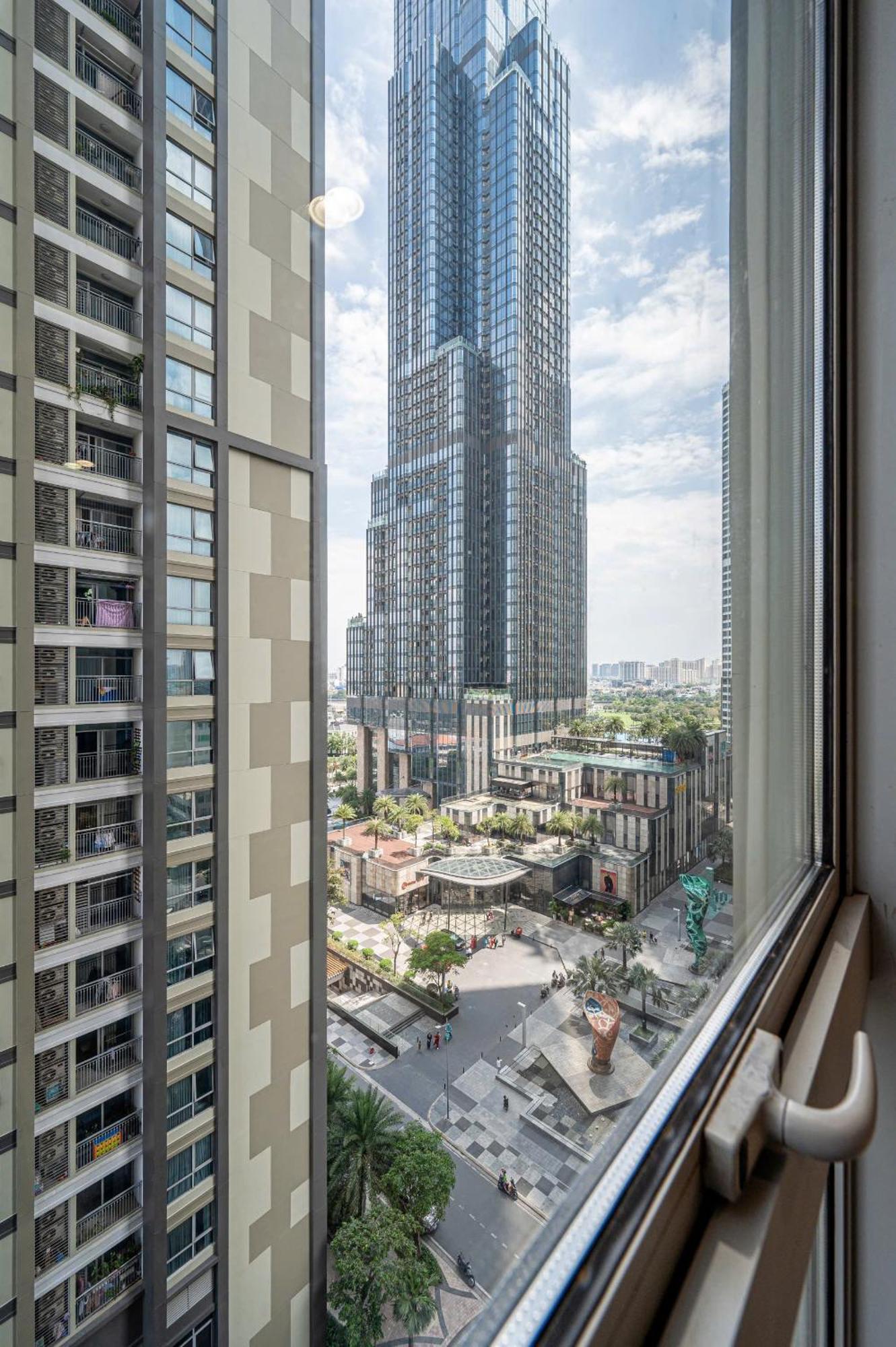 Luxury Apartment At Vinhomes Central Park Ho Chi Minh City Exterior photo